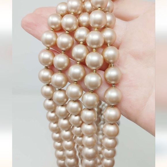 Miriam Haskell Faux Pearl Crystal Cluster Necklace - Picture 4 of 5